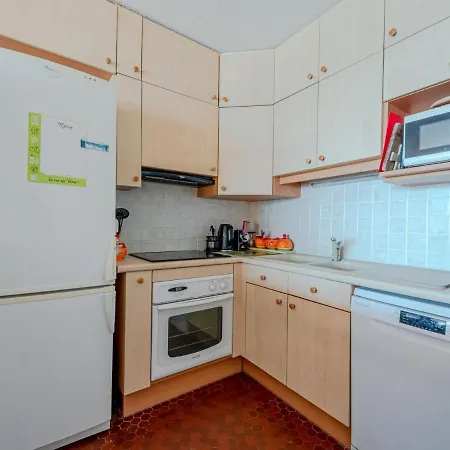 Apartment Les Argonautes-5 By Interhome