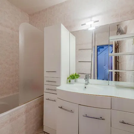 Les Argonautes-5 By Interhome Le Barcares